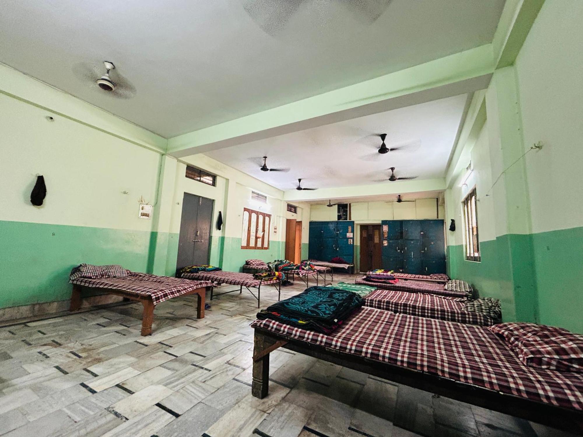 Satsang Lodge Varanasi Exterior photo