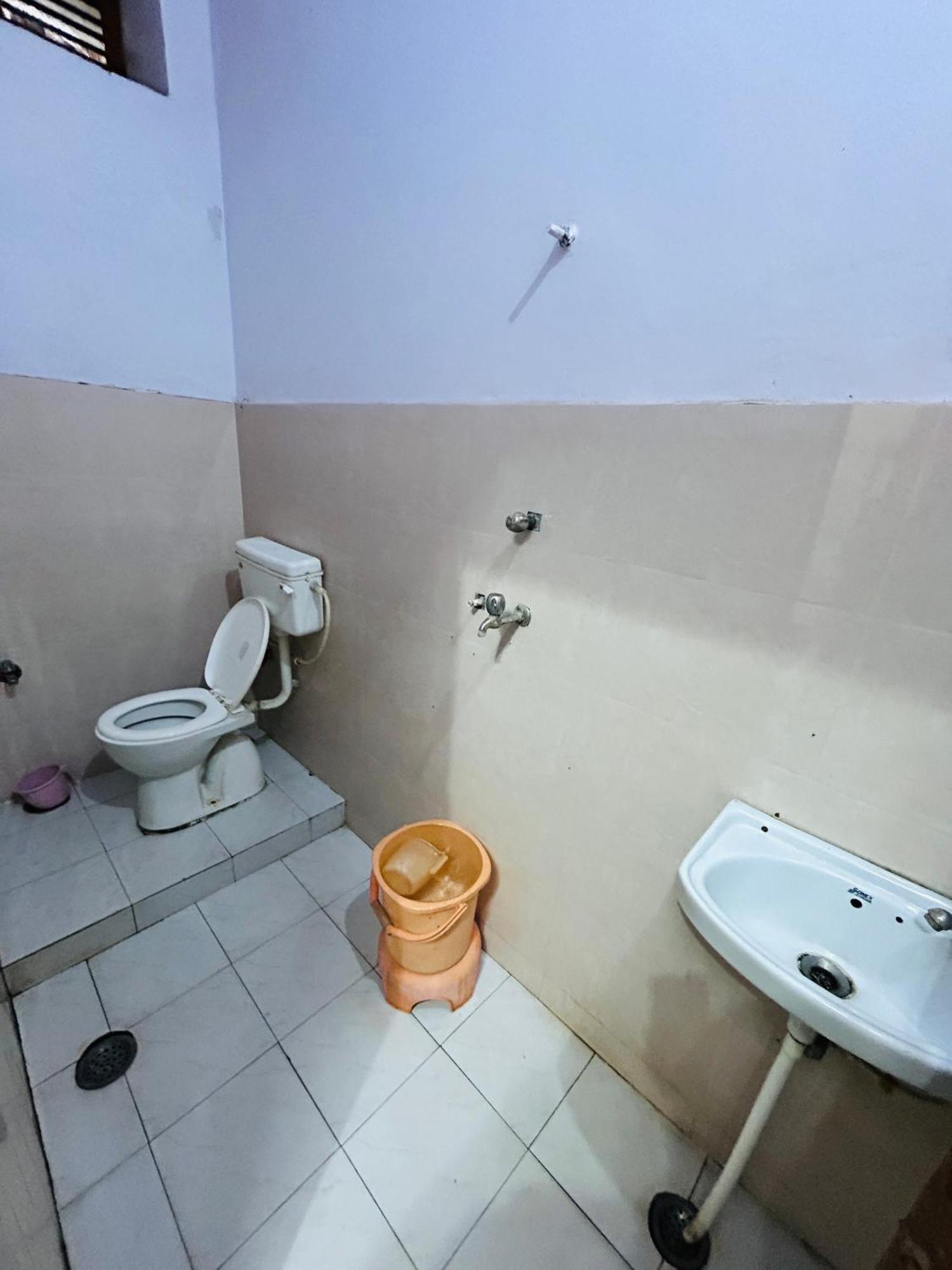 Satsang Lodge Varanasi Exterior photo